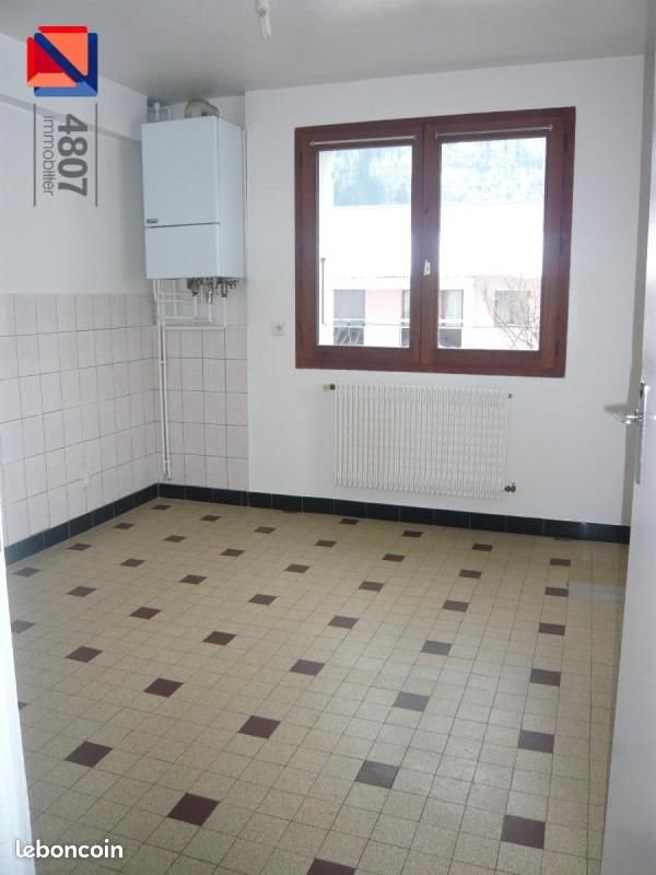 Appartement à louer, 59m², Cluses