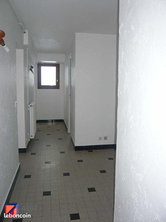 Appartement à louer, 59m², Cluses