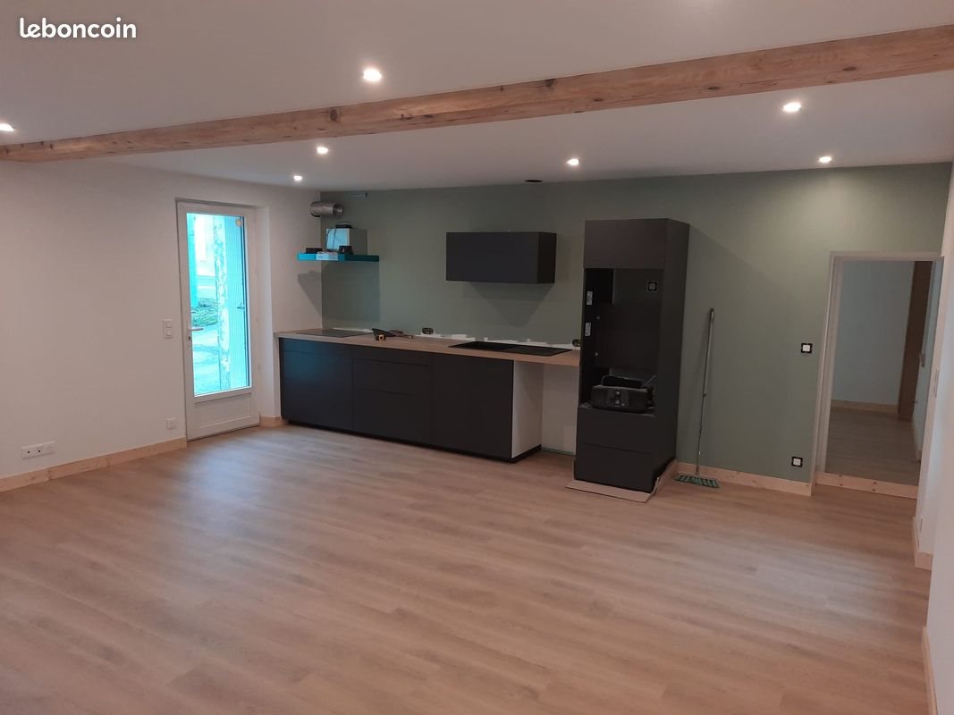 Maison à louer, 100m², Echebrune