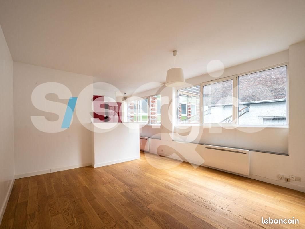Appartement à louer, 63m², Lille