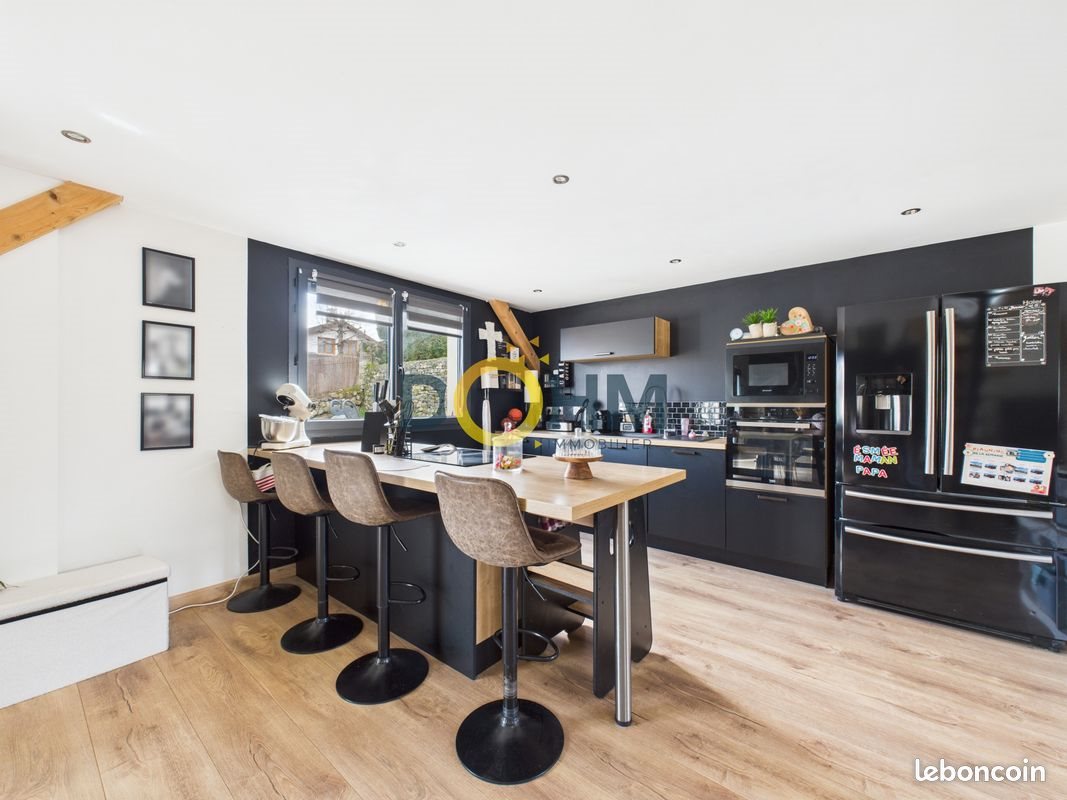 Maison à vendre, 138m², Beauzac