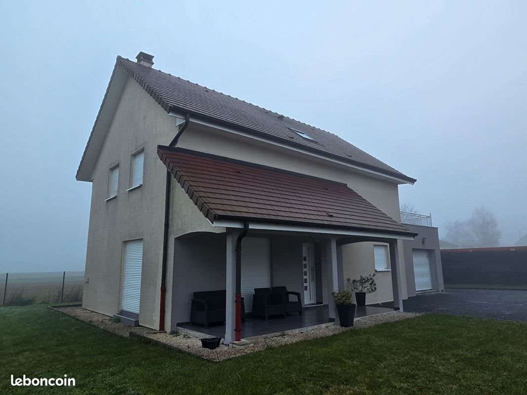 Maison à louer, 140m², Rouvres-en-Plaine