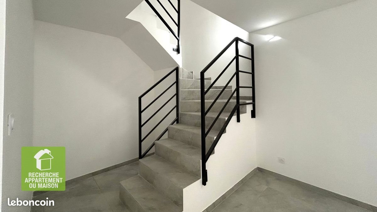 Maison à louer, 95m², Soleymieu