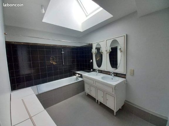 Appartement à louer, 89m², Esvres