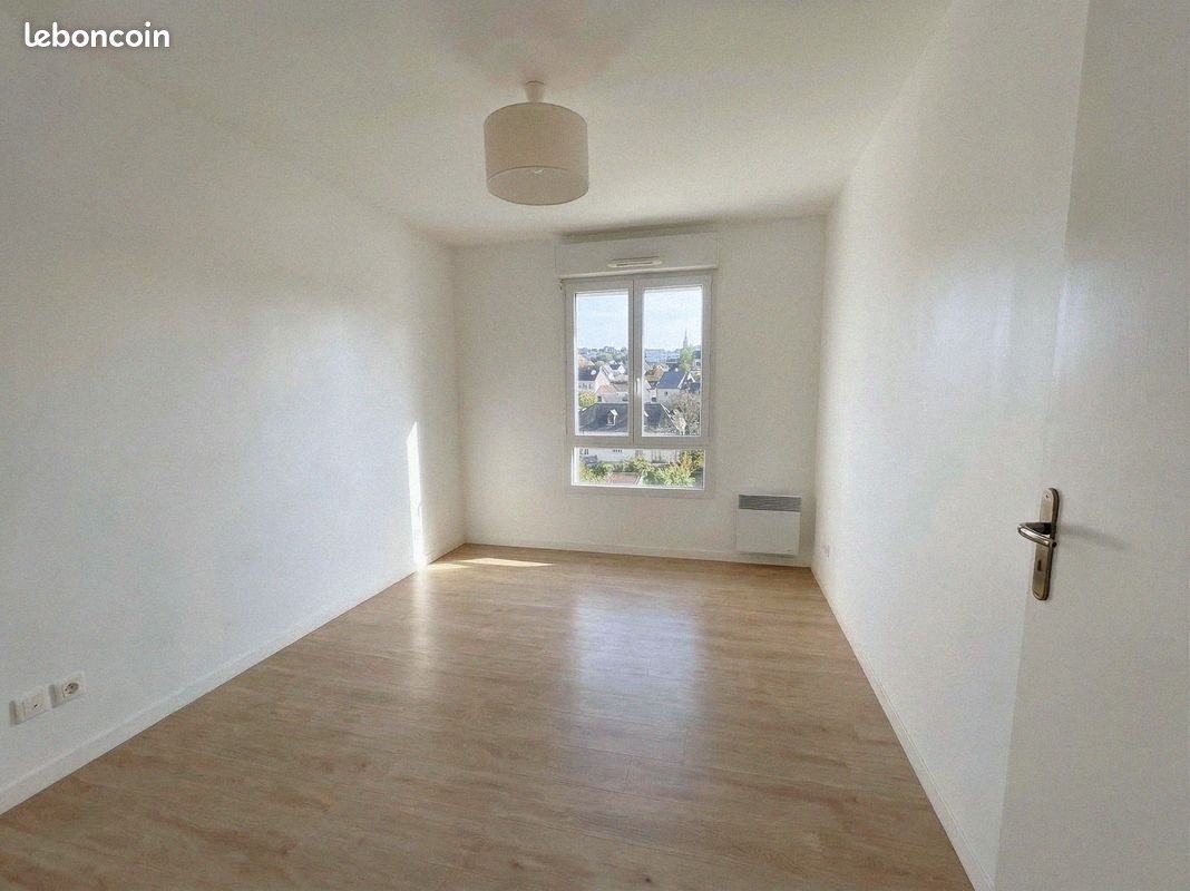 Appartement à louer, 71m², Saint-Sylvain-d'Anjou