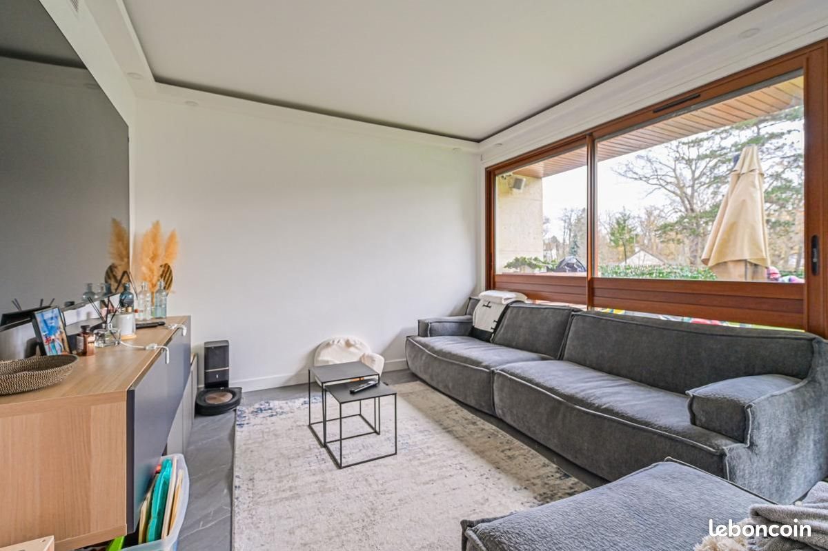 Appartement à louer, 70m², La Celle-Saint-Cloud