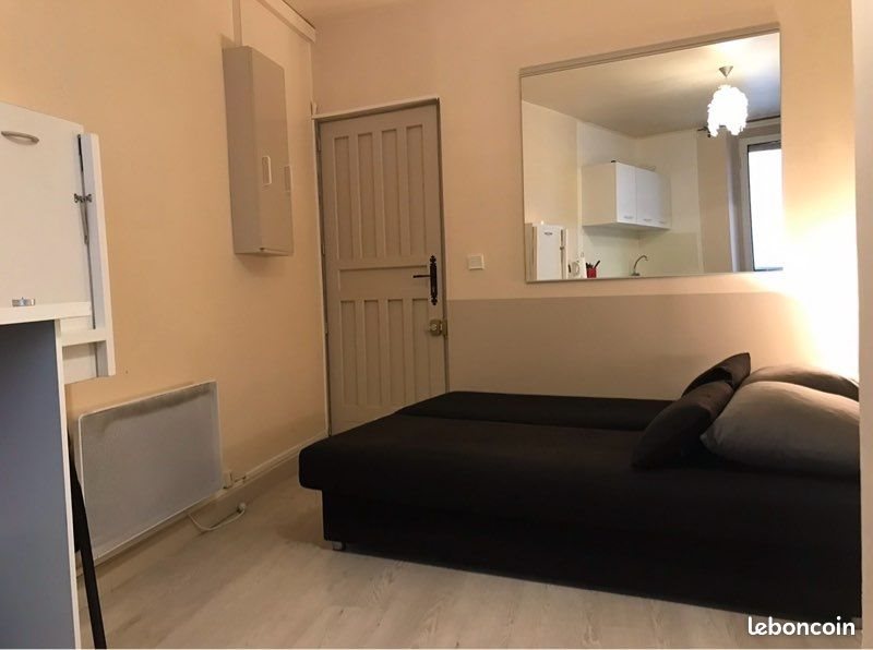 Appartement à louer, 14m², Paris 19ème