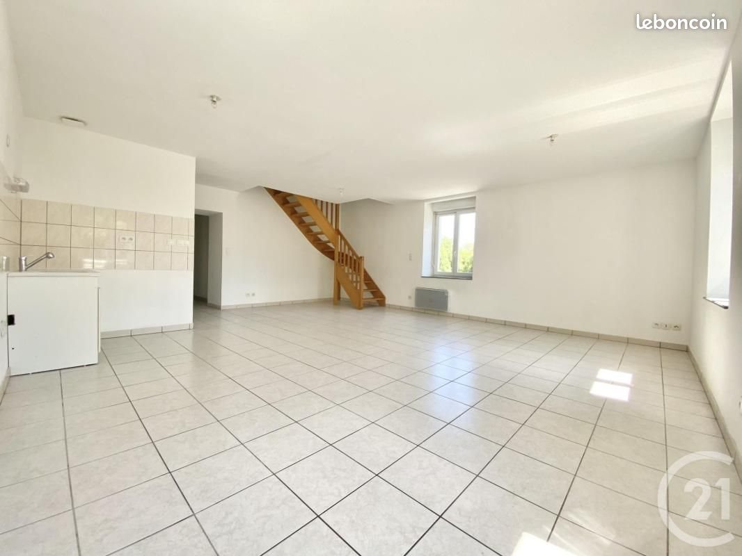 Appartement à louer, 92m², Les Avenières