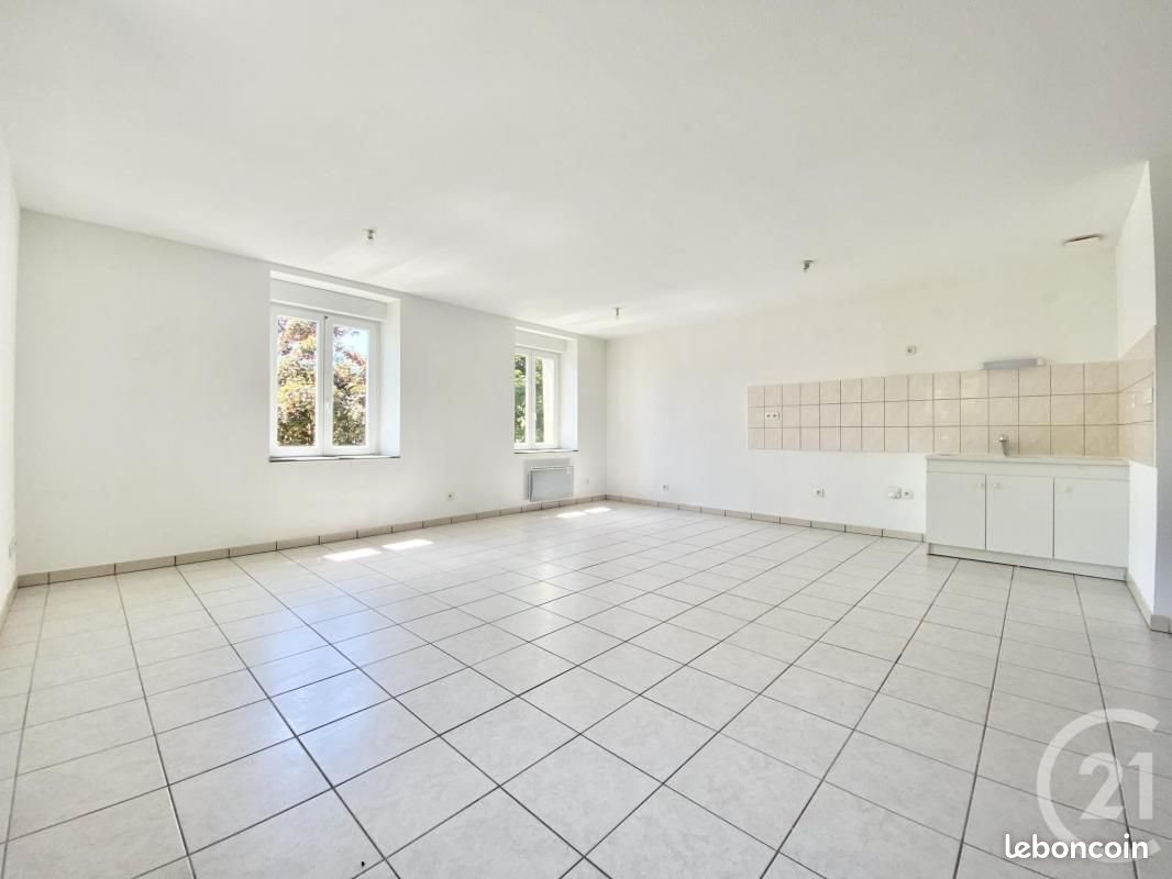 Appartement à louer, 92m², Les Avenières