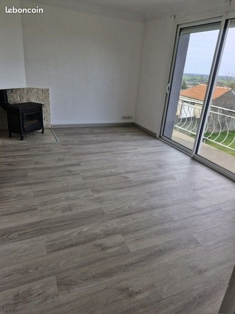 Maison à louer, 52m², La Châtaigneraie