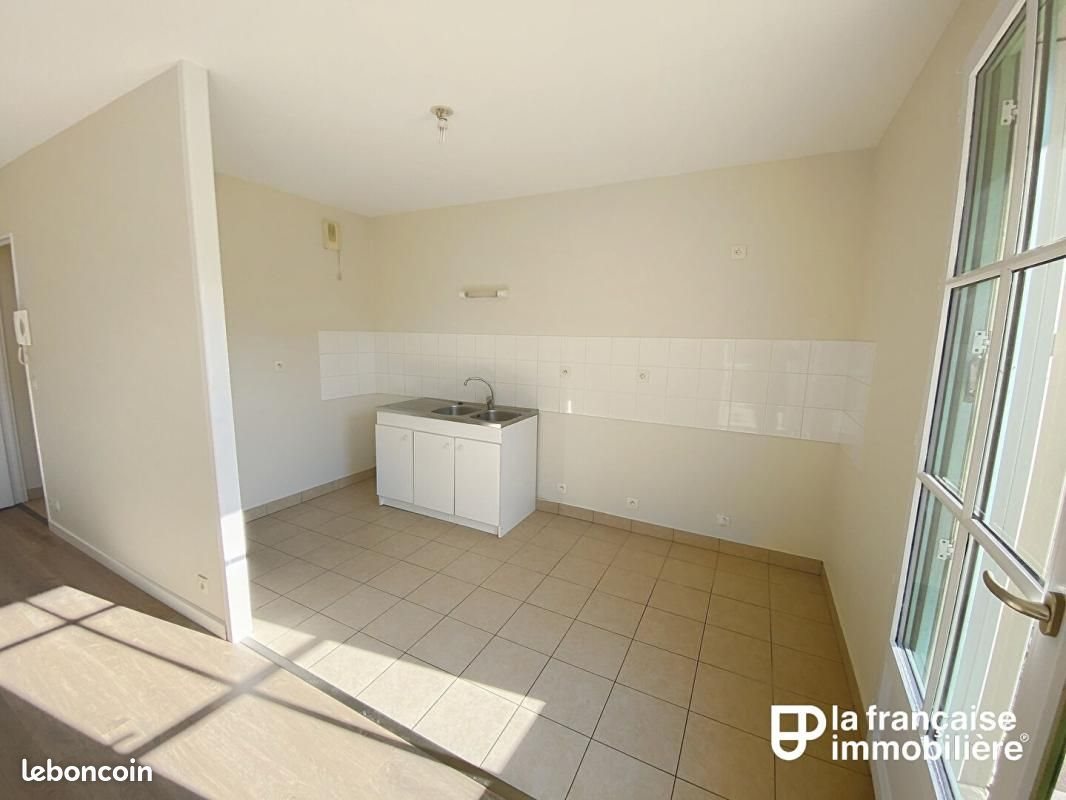 Appartement à louer, 45m², Dol-de-Bretagne
