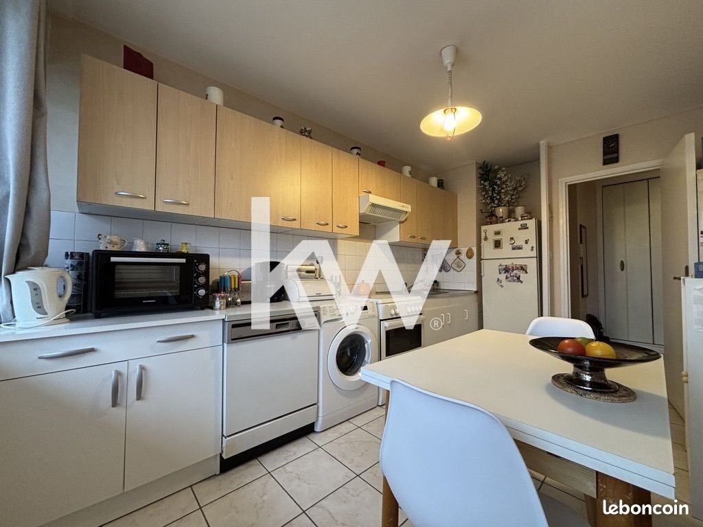 Appartement à vendre, 66m², Saint-Etienne