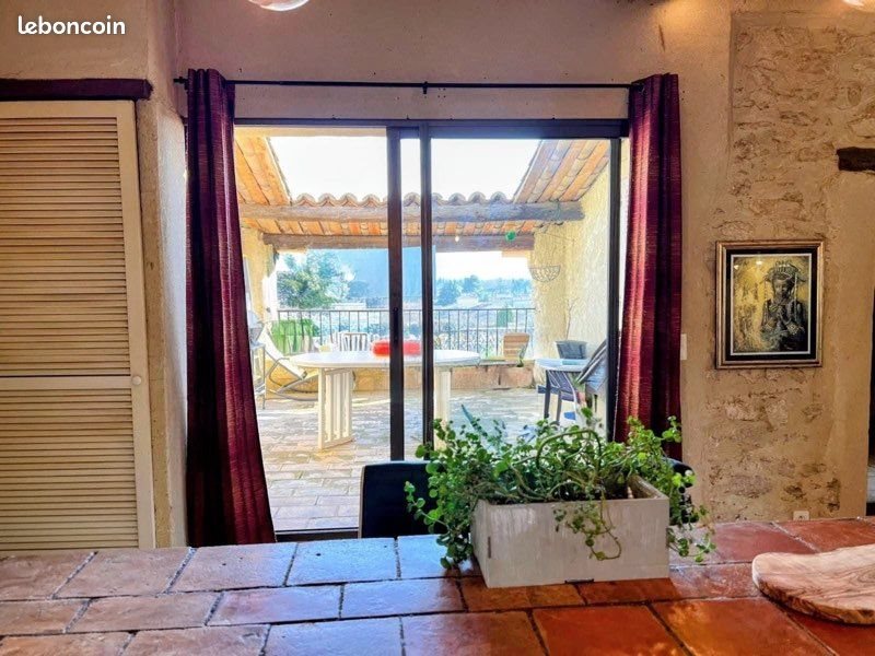 Appartement à louer, 70m², Caumont-sur-Durance