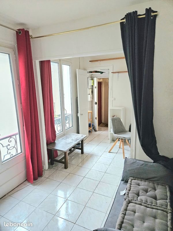 Appartement à louer, 20m², Paris 18ème