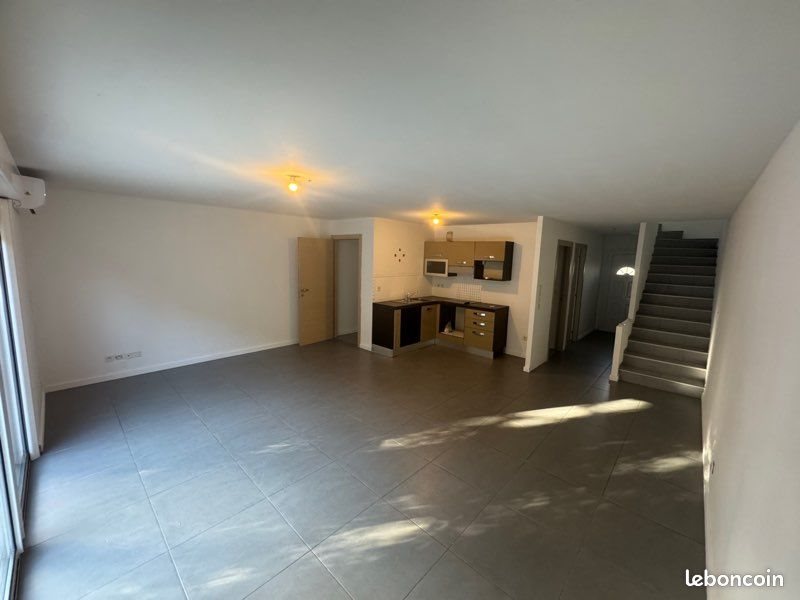 Maison à louer, 90m², Lucciana