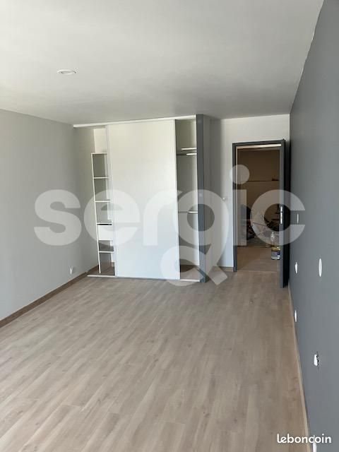 Appartement à louer, 140m², Clairoix