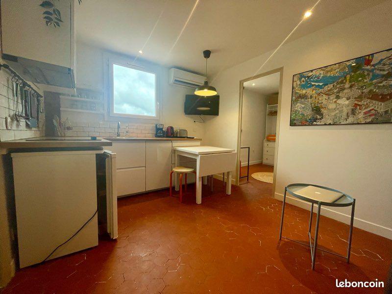 Appartement à louer, 26m², Marseille 5ème