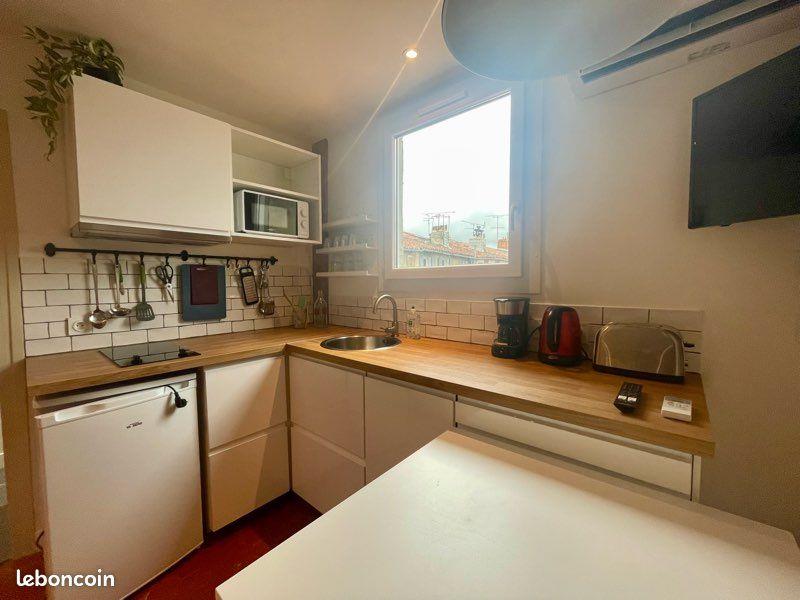 Appartement à louer, 26m², Marseille 5ème