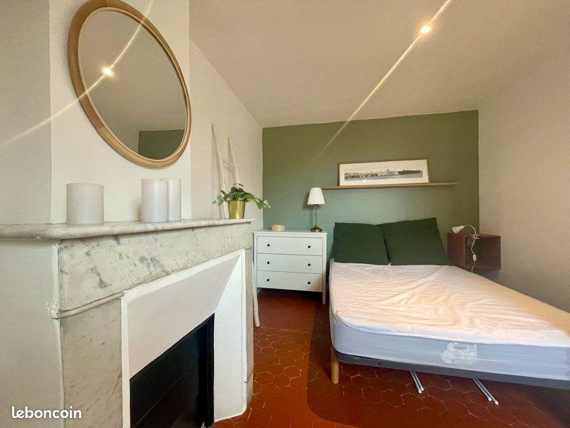 Appartement à louer, 26m², Marseille 5ème