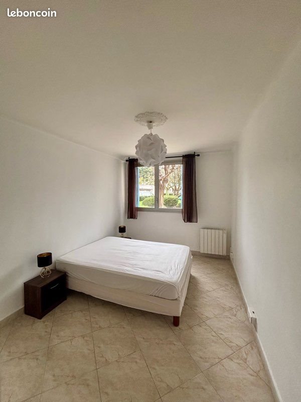 Appartement à louer, 54m², Marseille 8ème