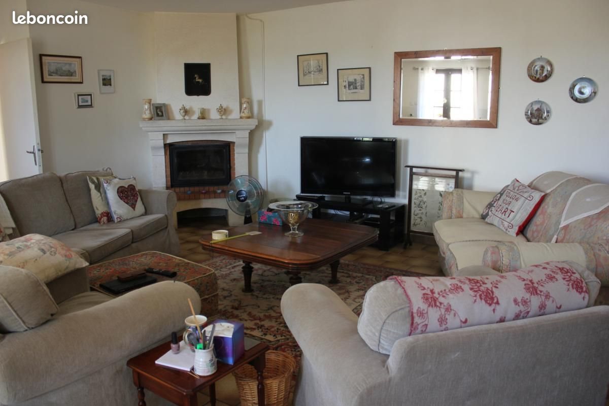 Maison à louer, 166m², Yviers