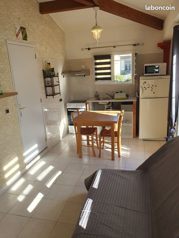 Maison à louer, 28m², Saint-Victor-la-Coste