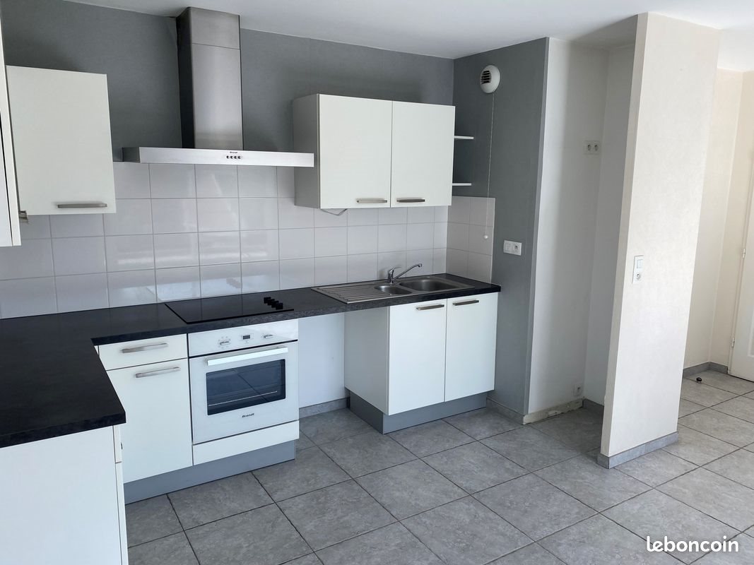 Appartement à louer, 66m², Valenciennes