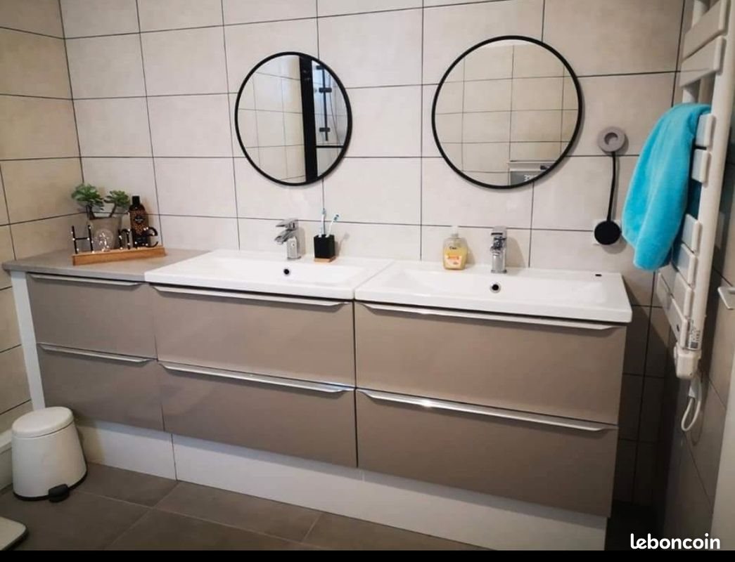 Appartement à louer, 62m², Pont-de-Chéruy