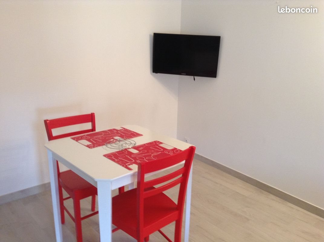 Appartement à louer, 30m², Couffoulens