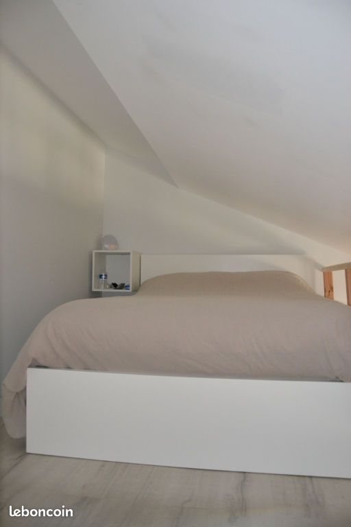 Appartement à louer, 28m², Yssingeaux