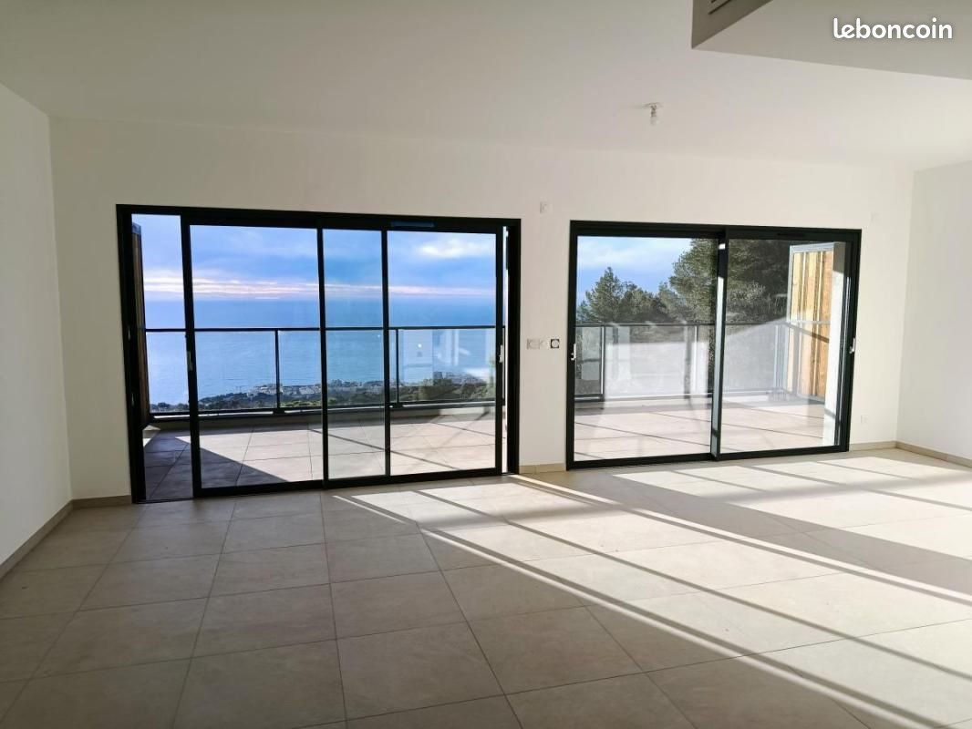 Maison à louer, 99m², Beausoleil