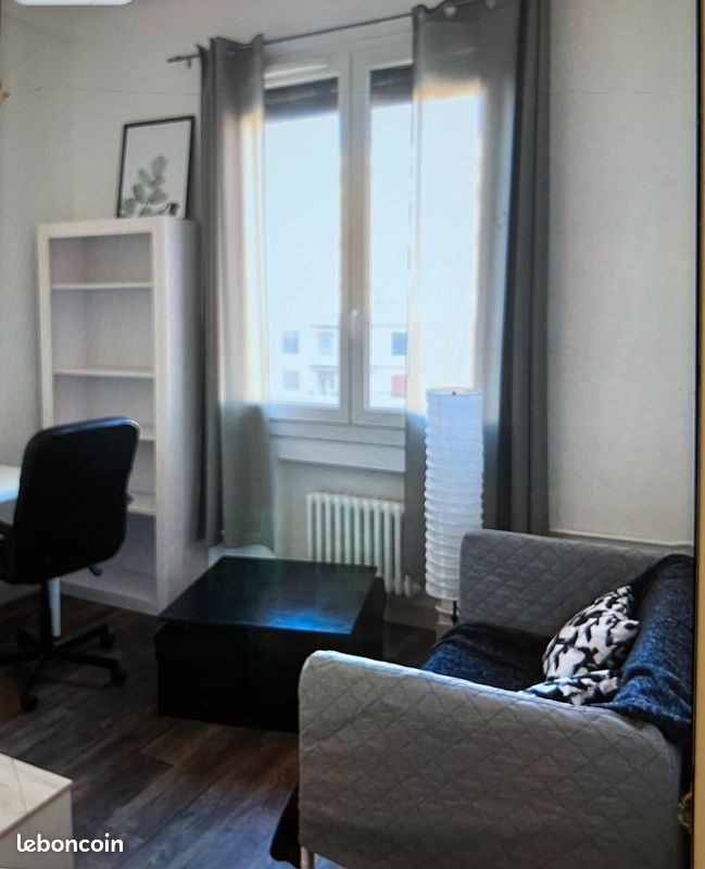Appartement à louer, 29m², Marseille 5ème