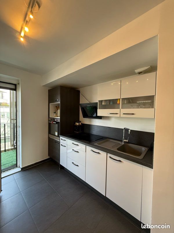 Appartement à louer, 83m², Nanterre
