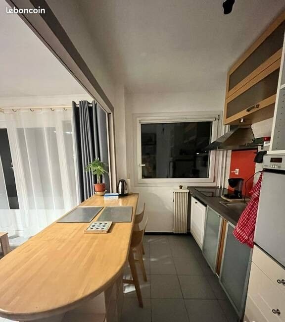 Appartement à louer, 35m², Paris 20ème