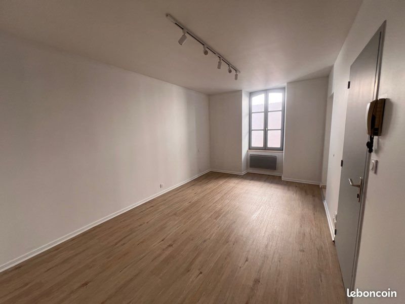 Appartement à louer, 30m², Villefranche-de-Rouergue