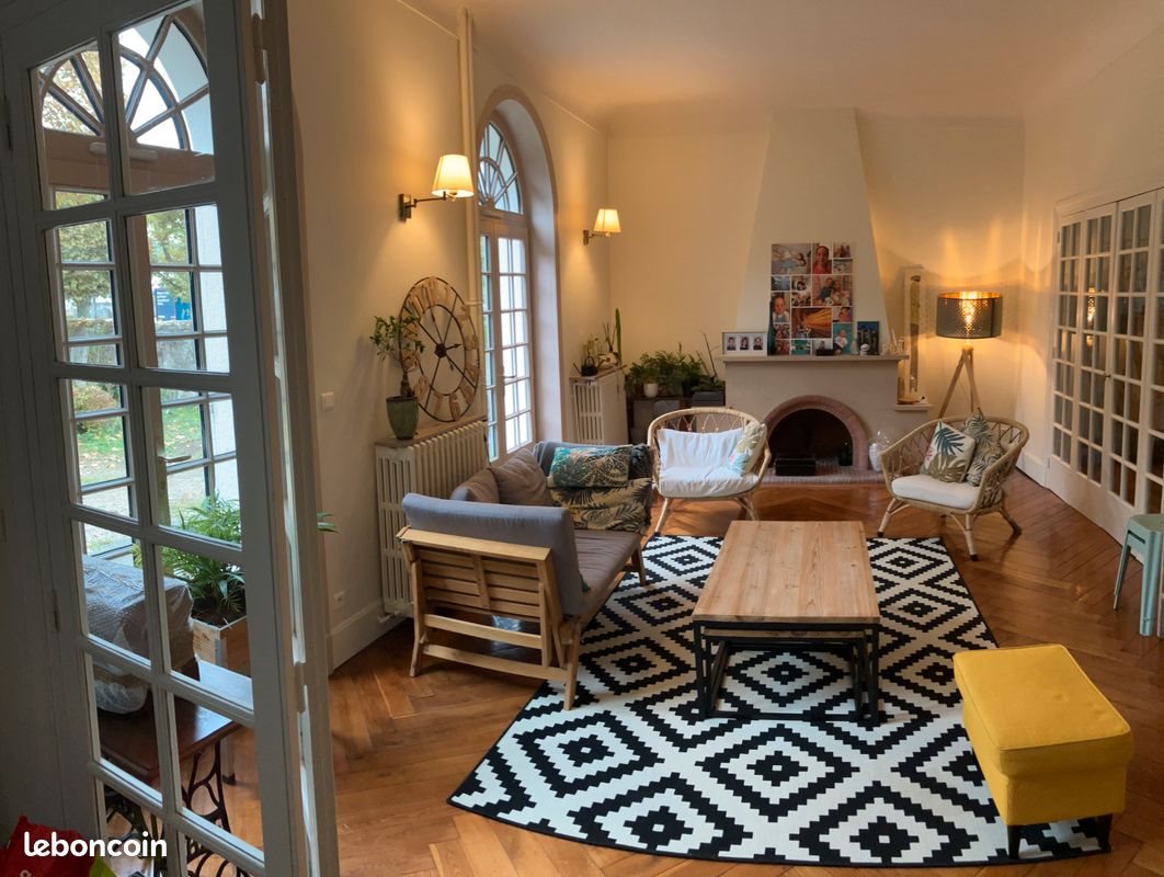 Maison à louer, 227m², Vienne