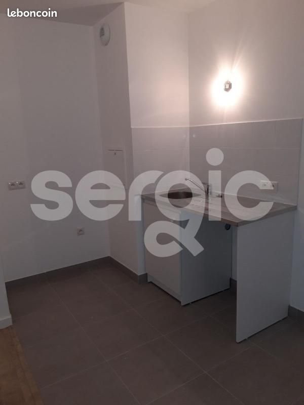 Appartement à louer, 41m², Meudon-la-Forêt