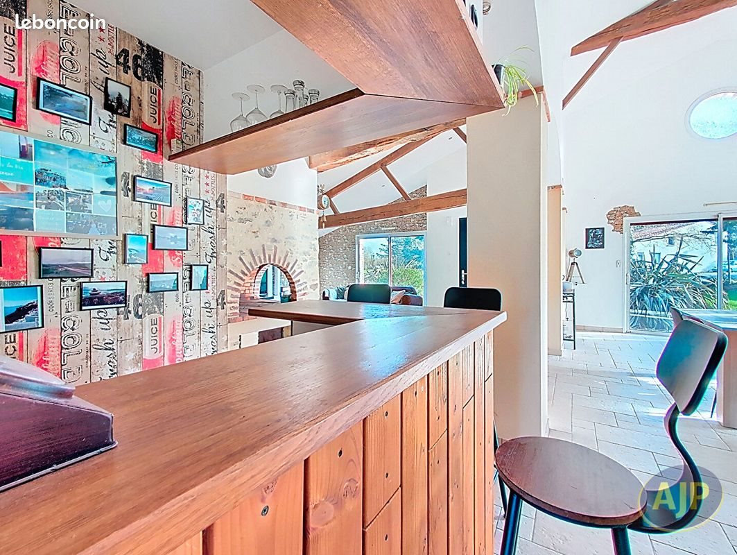 Maison à vendre, 170m², Saint-Denis-la-Chevasse