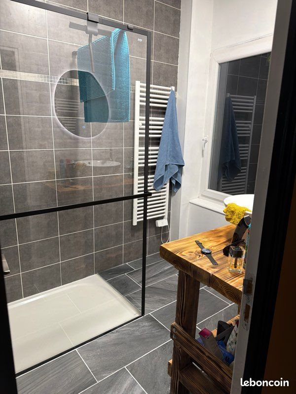 Maison à louer, 120m², Ardes