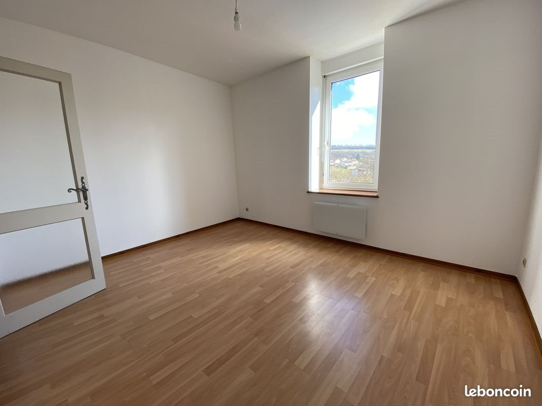 Appartement à louer, 36m², Hombourg-Haut