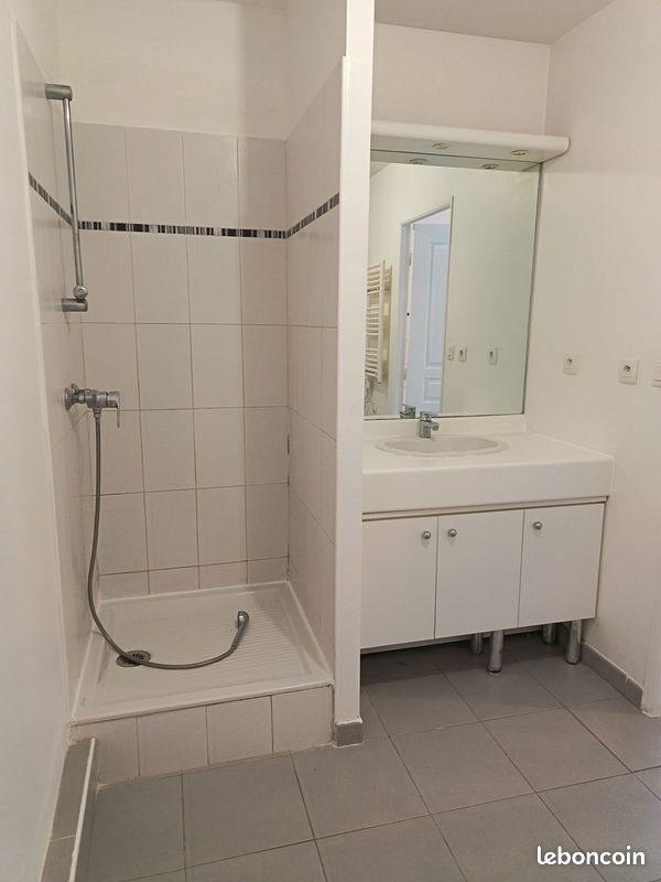 Appartement à louer, 29m², Marseille 10ème