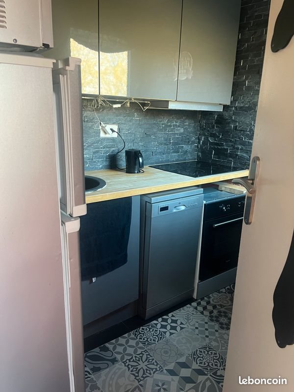 Appartement à louer, 26m², Paris 19ème