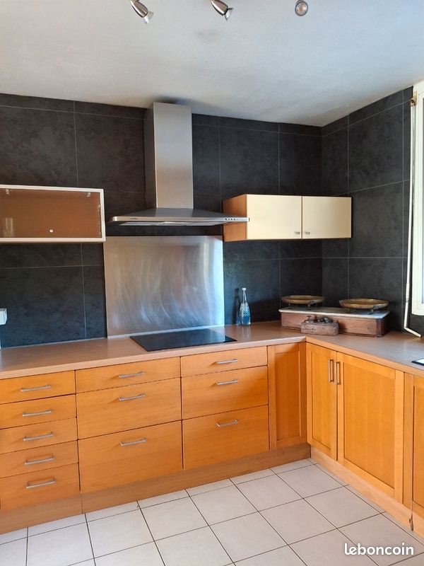 Appartement à vendre, 76m², Gignac-la-Nerthe