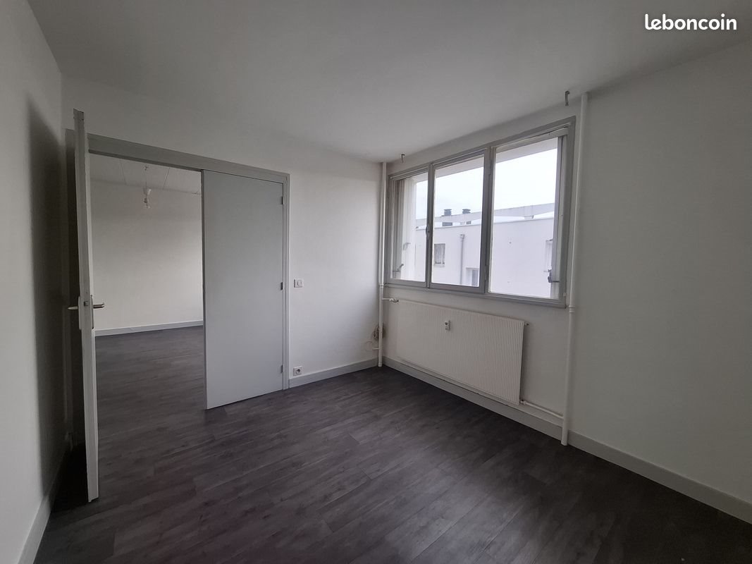 Appartement à louer, 74m², Cusset