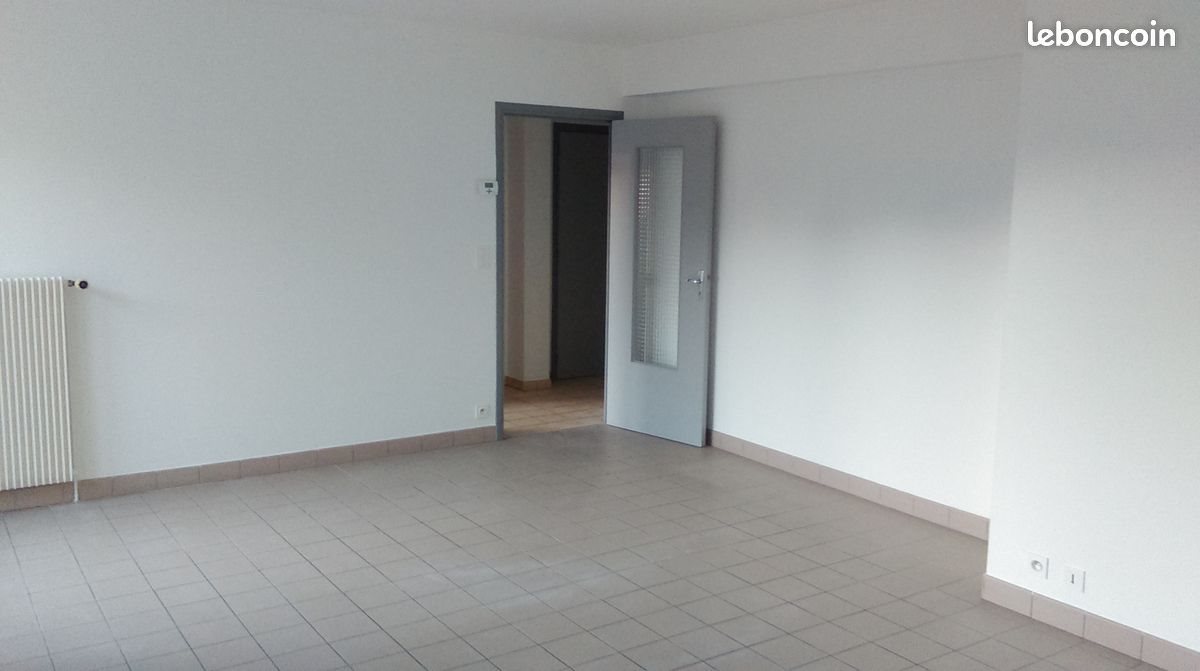 Appartement à louer, 78m², Saint-Germain-Lembron