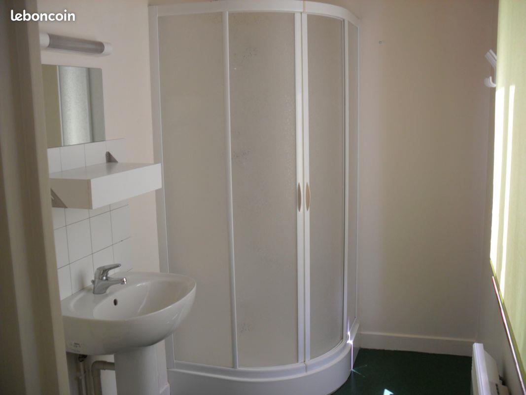 Appartement à louer, 50m², Neuvic