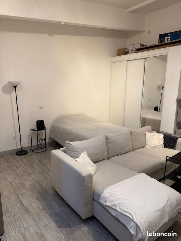 Appartement à louer, 40m², Marseille 9ème