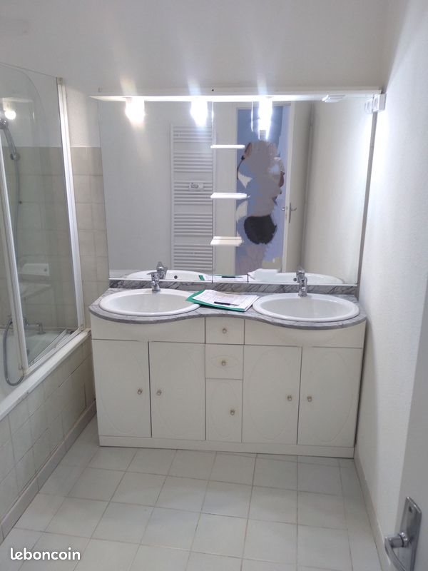 Appartement à louer, 57m², Mèze