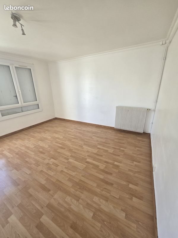 Appartement à louer, 60m², Château-Arnoux-Saint-Auban