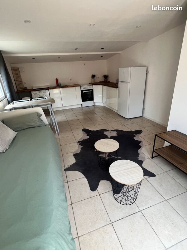 Maison à louer, 39m², La Roquette-sur-Siagne